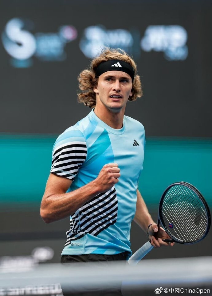 开云体育-世界网球队绝杀西班牙网球队，兹维列夫打破历史纪录的简单介绍