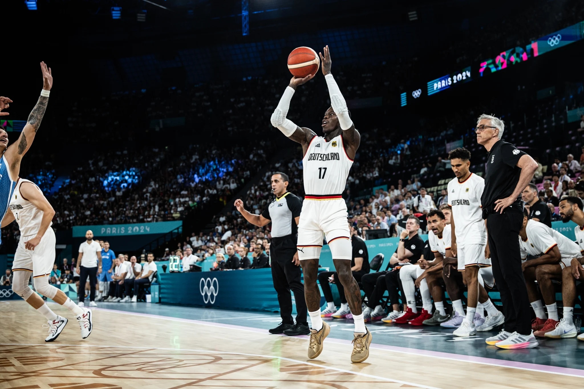 开云体育直播-德国男篮绝杀勇士，字母哥统治全场的简单介绍