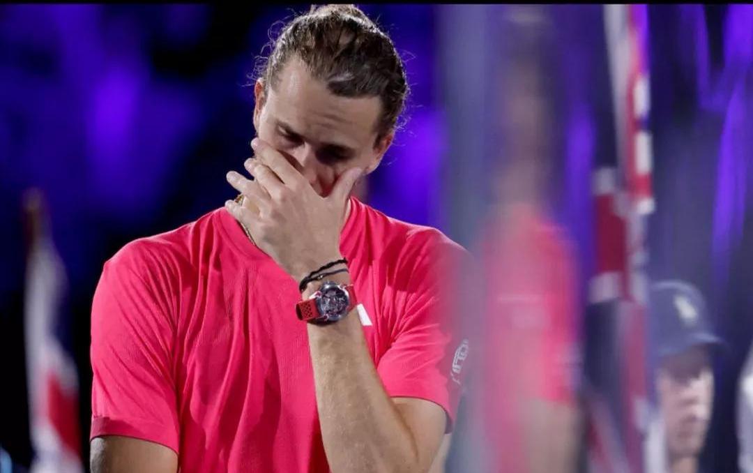 美国网球队血洗西班牙网球队,兹维列夫制霸全场的简单介绍 美国网球队血洗西班牙网球队,兹维列夫制霸全场的简单介绍