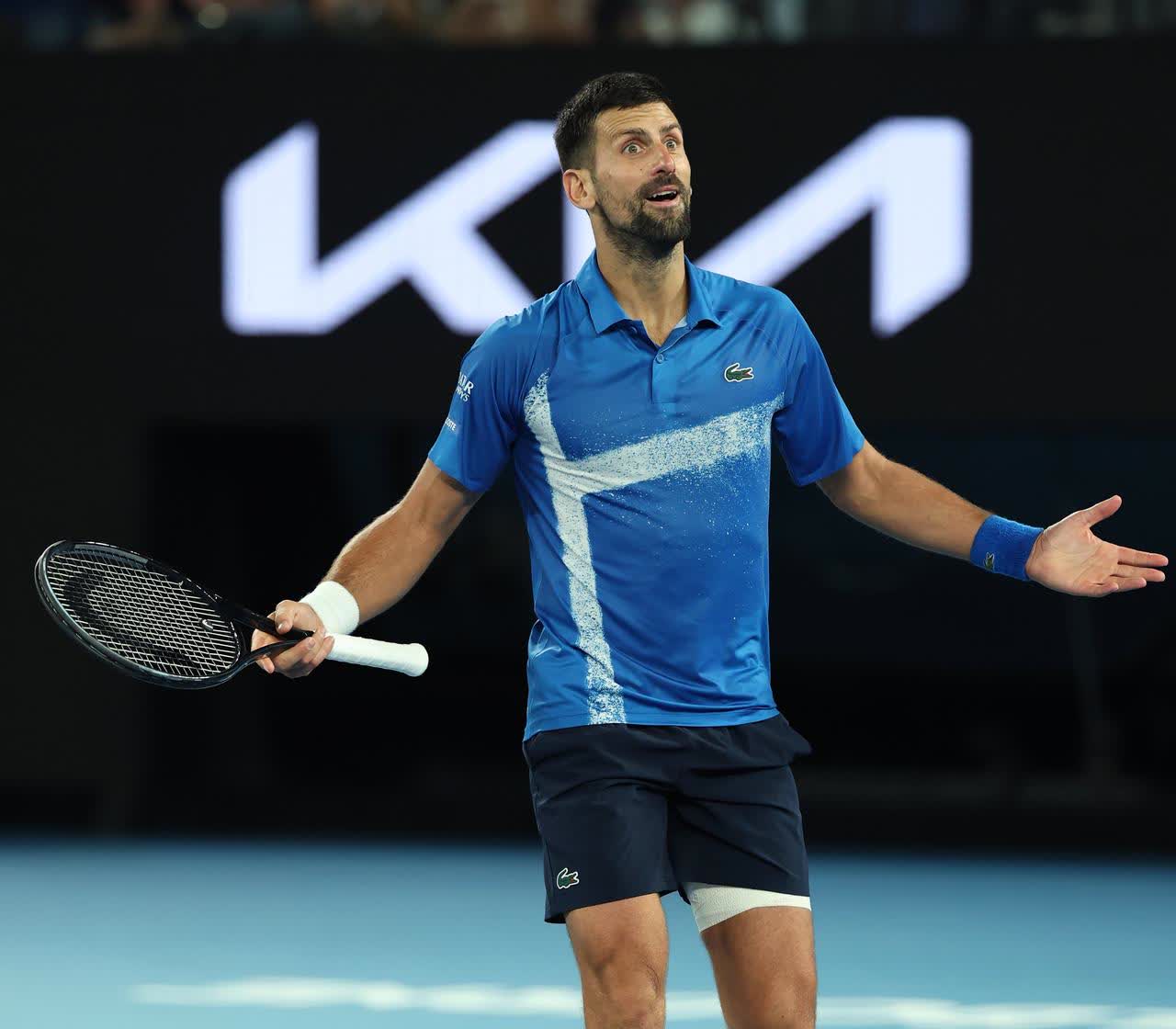 包含英国网球队翻盘西班牙网球队，德约科维奇惊艳世界的词条