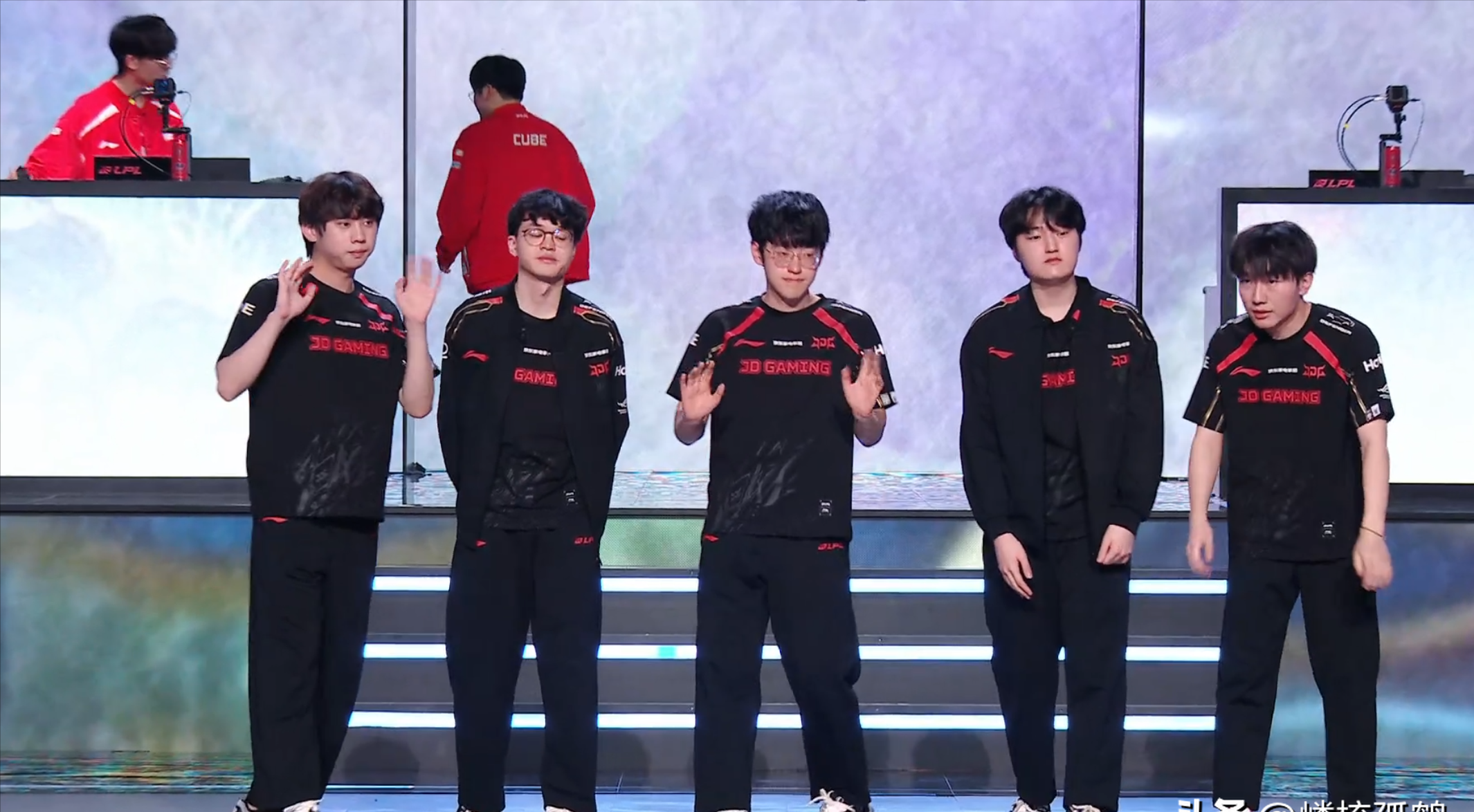 RNG翻盘JDG，CoreJJ关键制胜