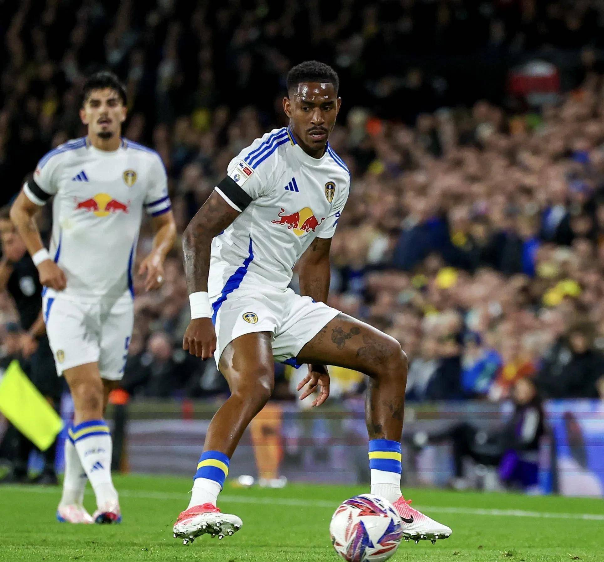 开云体育在线-利兹联客场大胜，取得联赛亚军一步之遥的简单介绍