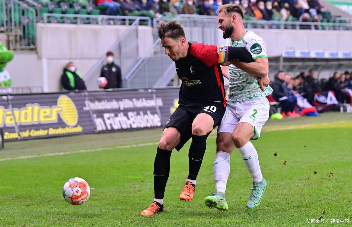 关于利兹联客场战平西汉姆联,积分榜上升的信息 关于利兹联客场战平西汉姆联,积分榜上升的信息