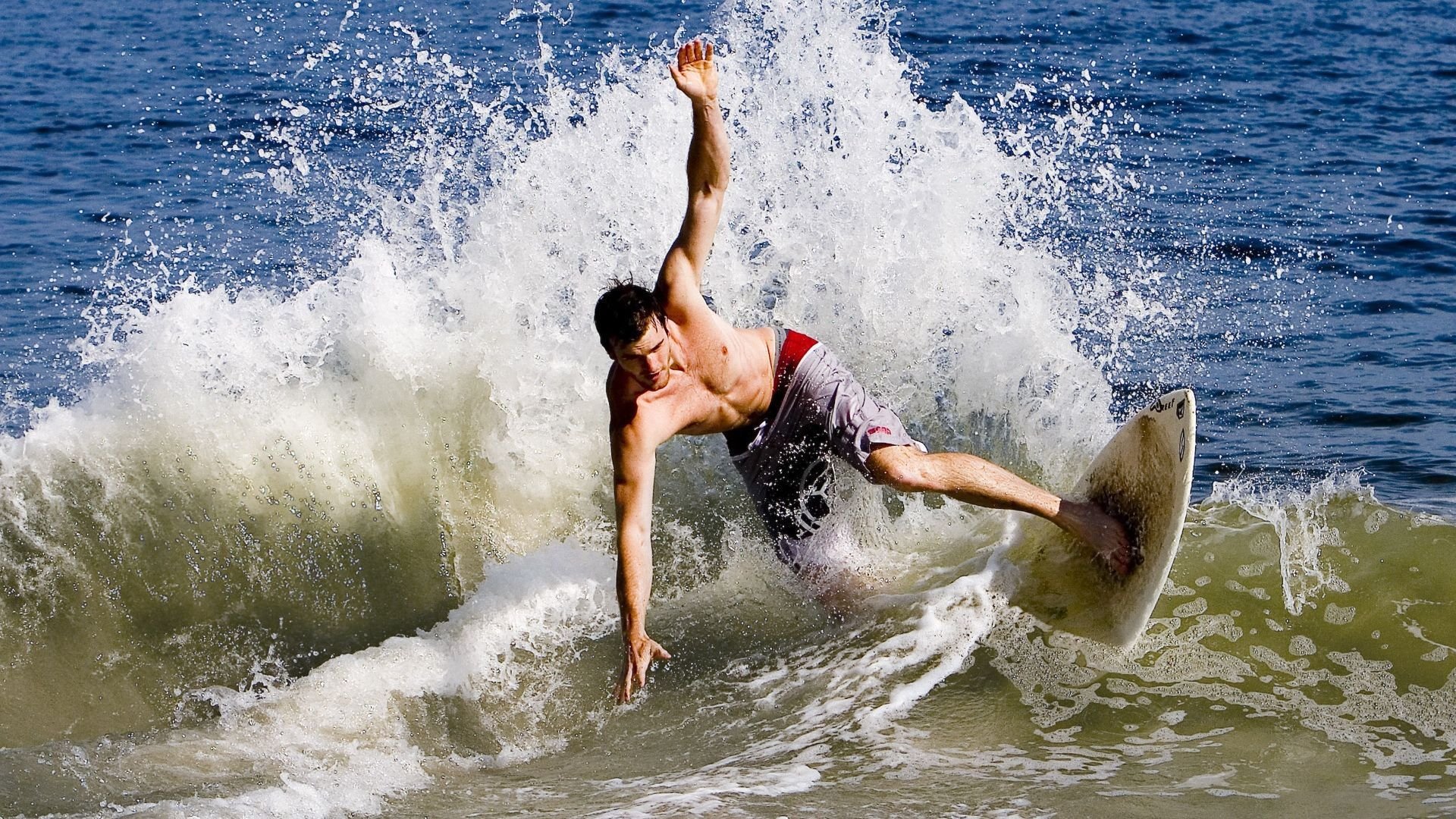 天使之翼，迪马利亚如何以独特节奏掌控阿塞之战